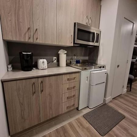 Cozy Sweet Studio #9. Ten Min To D.T Ottawa กาติโน ภายนอก รูปภาพ